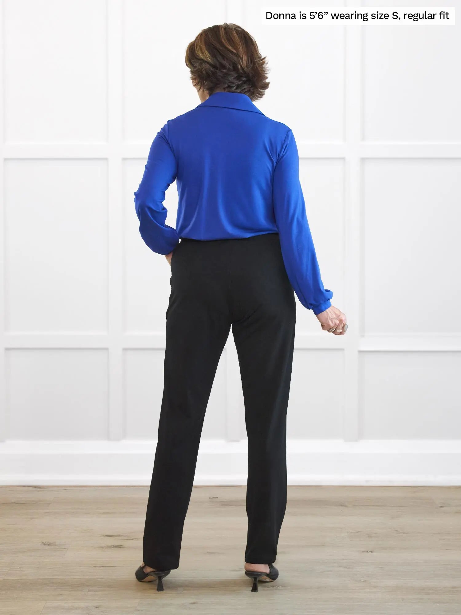 Miik founder Donna (5’6”, small) standing with her back towards the camera showing the back of Miik&