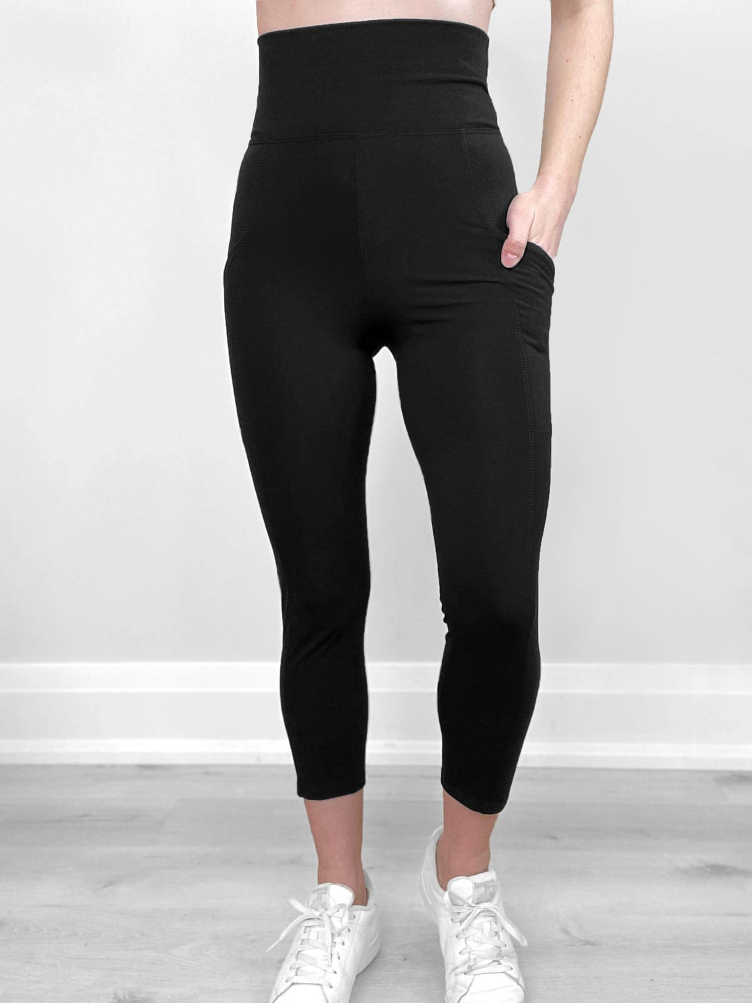 High Quality Activewear Capris With Pockets With High Waist, Hip